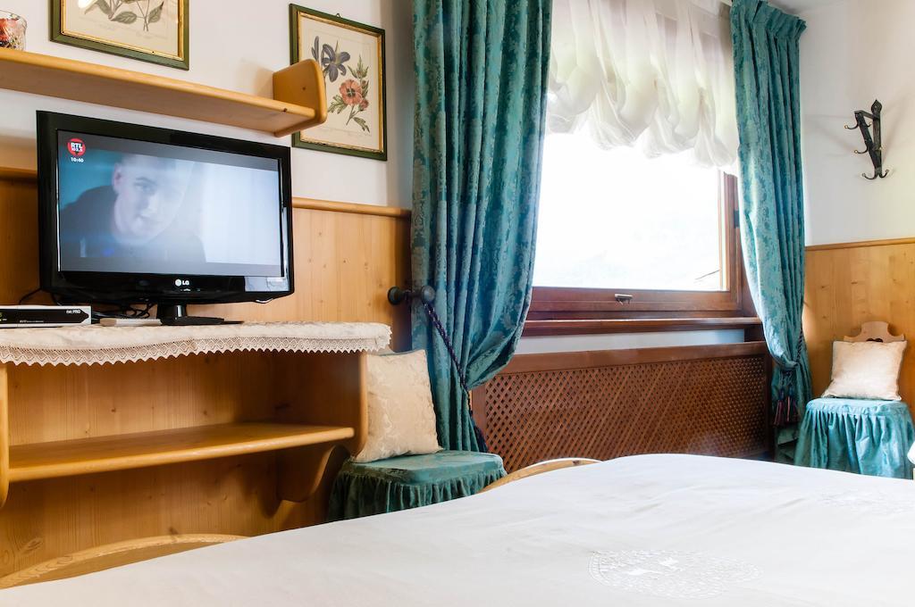 B&B Caldara Cortina dʼAmpezzo Pokoj fotografie
